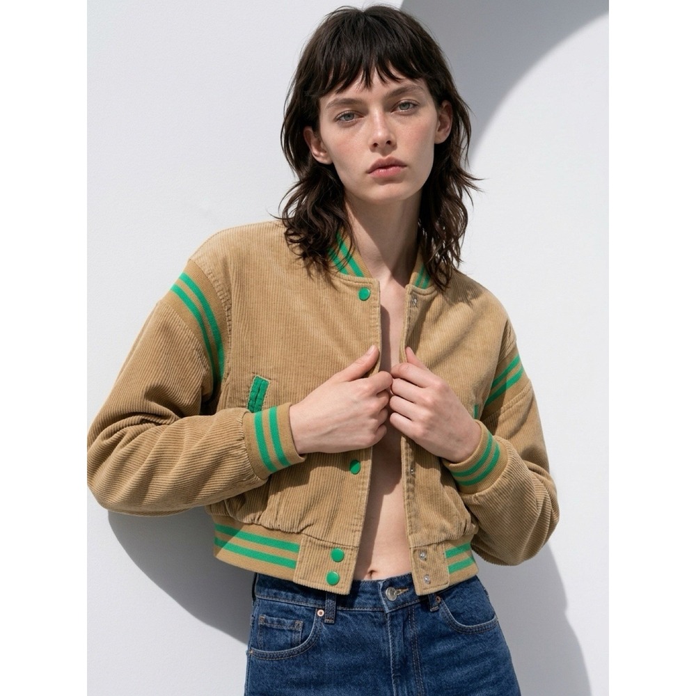 (b44/10)Urban Outfitters Women's Tan and Green Jacket Size Small Petite